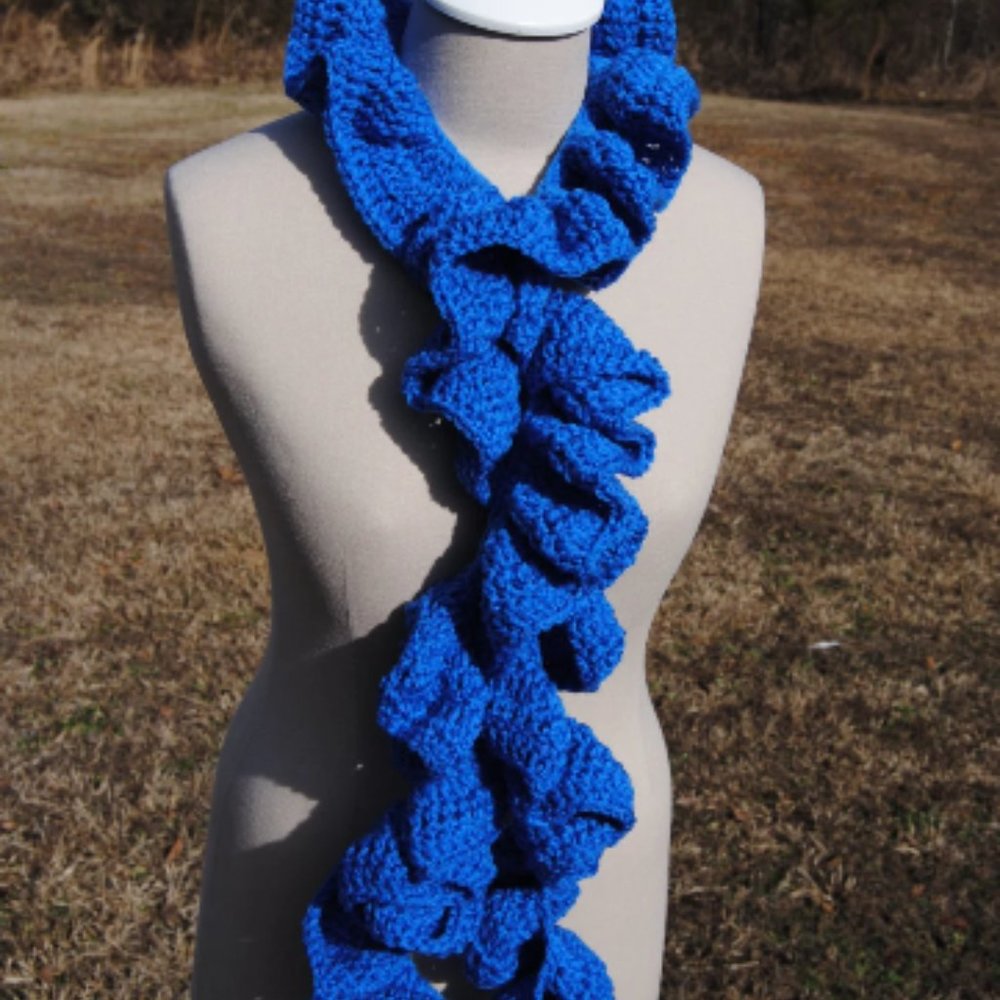 Crochet Blue Ruffle Scarf/New